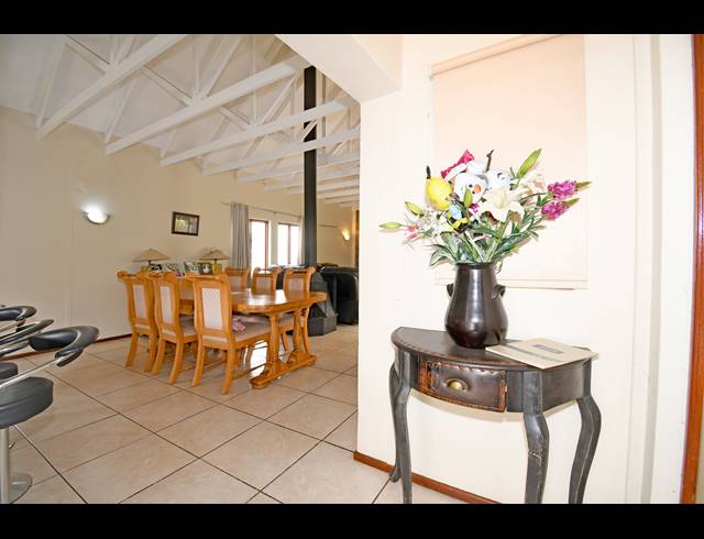 3 BEDROOM HOUSE FOR SALE IN CRAIGAVON